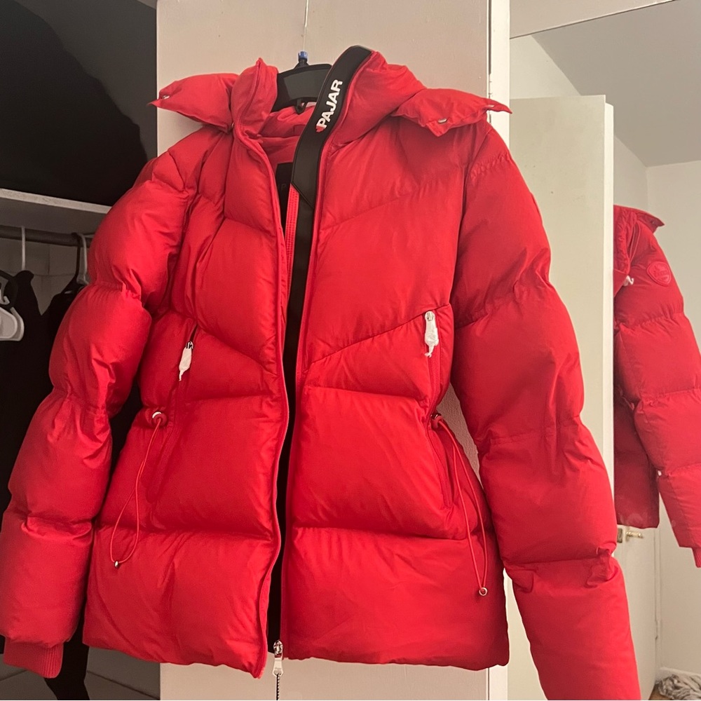 It’s a Brenda u jacket  I just picked the wrong size I usually wear small